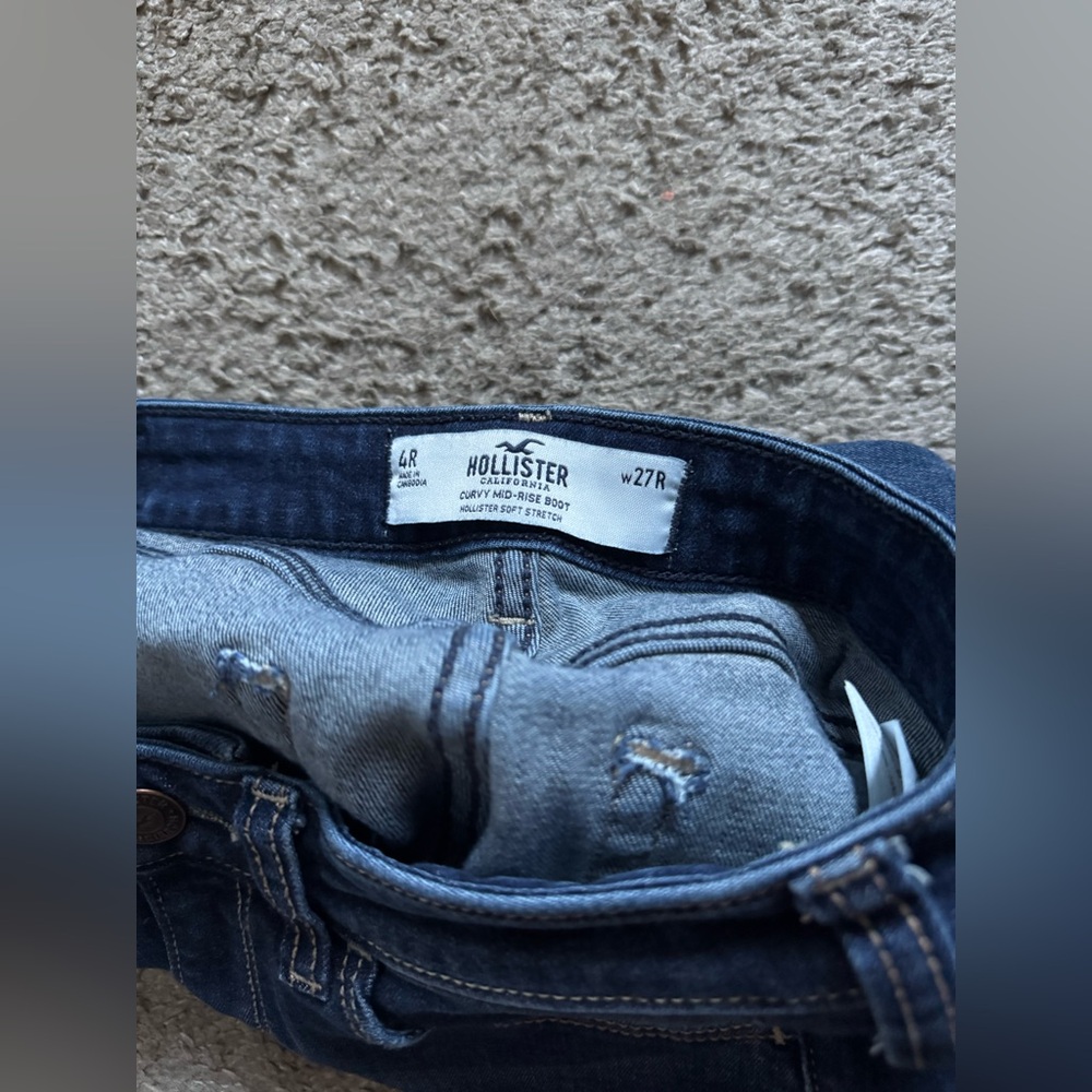 Curvy Mid Rise Boot - Picture 4 of 4